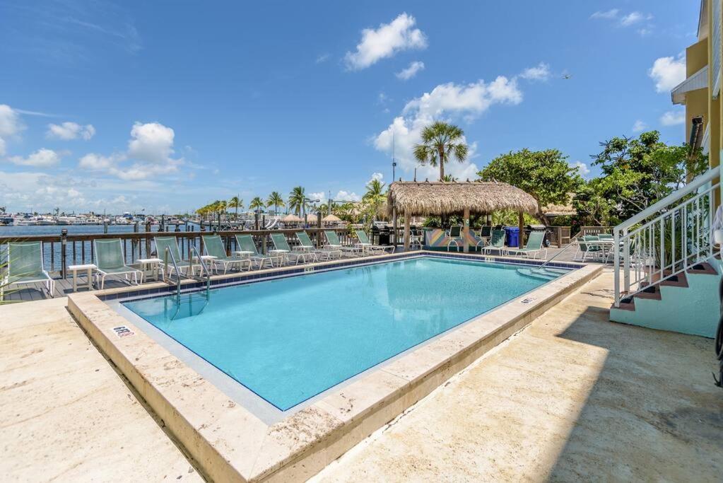 Вилла Aruba - Downtown Waterfront 2X2 Dock & Pool Pet-Friendly Ки-Уэст Экстерьер фото